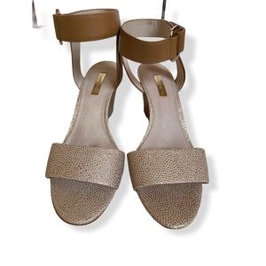 Louise et Cie -Rose Gold Phiona Wedge -Size 7M